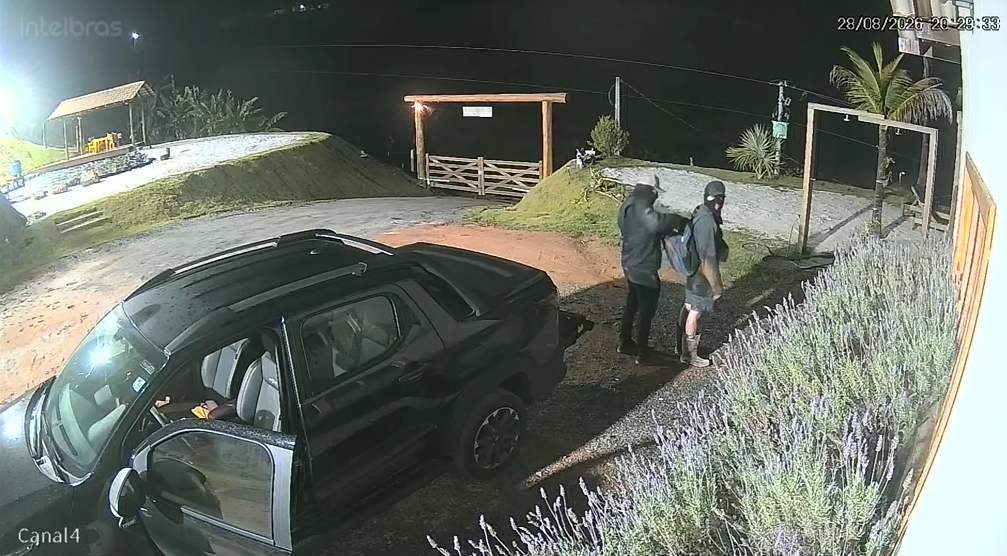 Casal é mantido refém durante assalto a casa em Marechal Floriano