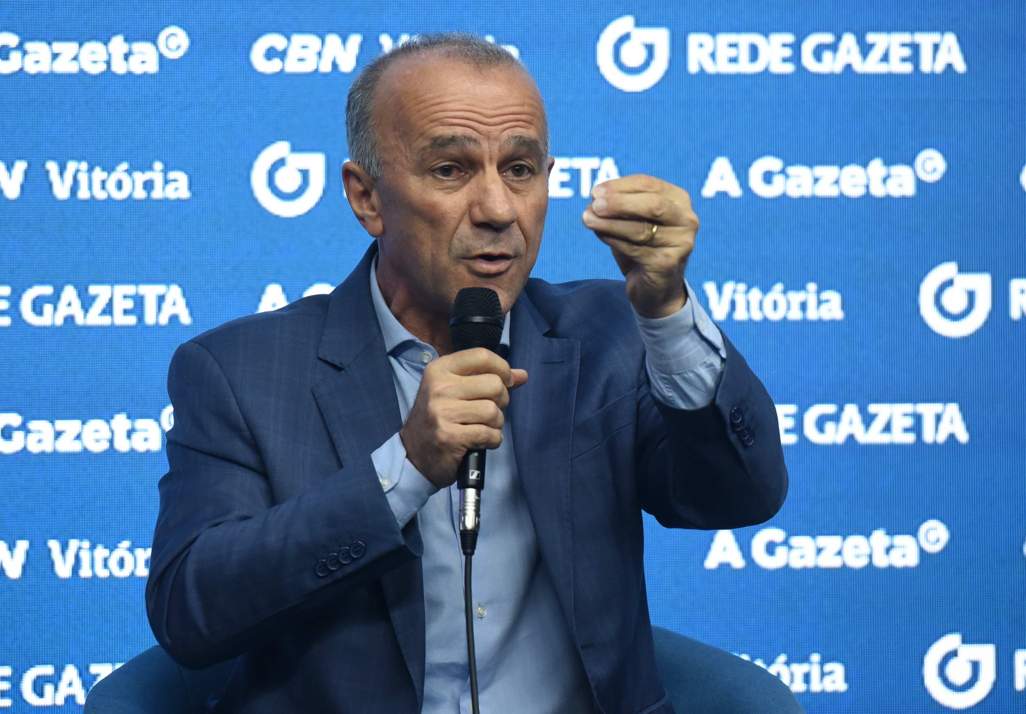 Helder Salomão, candidato ao governo do Espírito Santo, durante sabatina A Gazeta e rádio CBN
