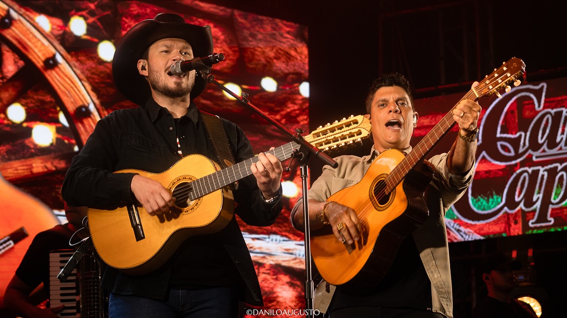 Dupla Carreiro e Capataz