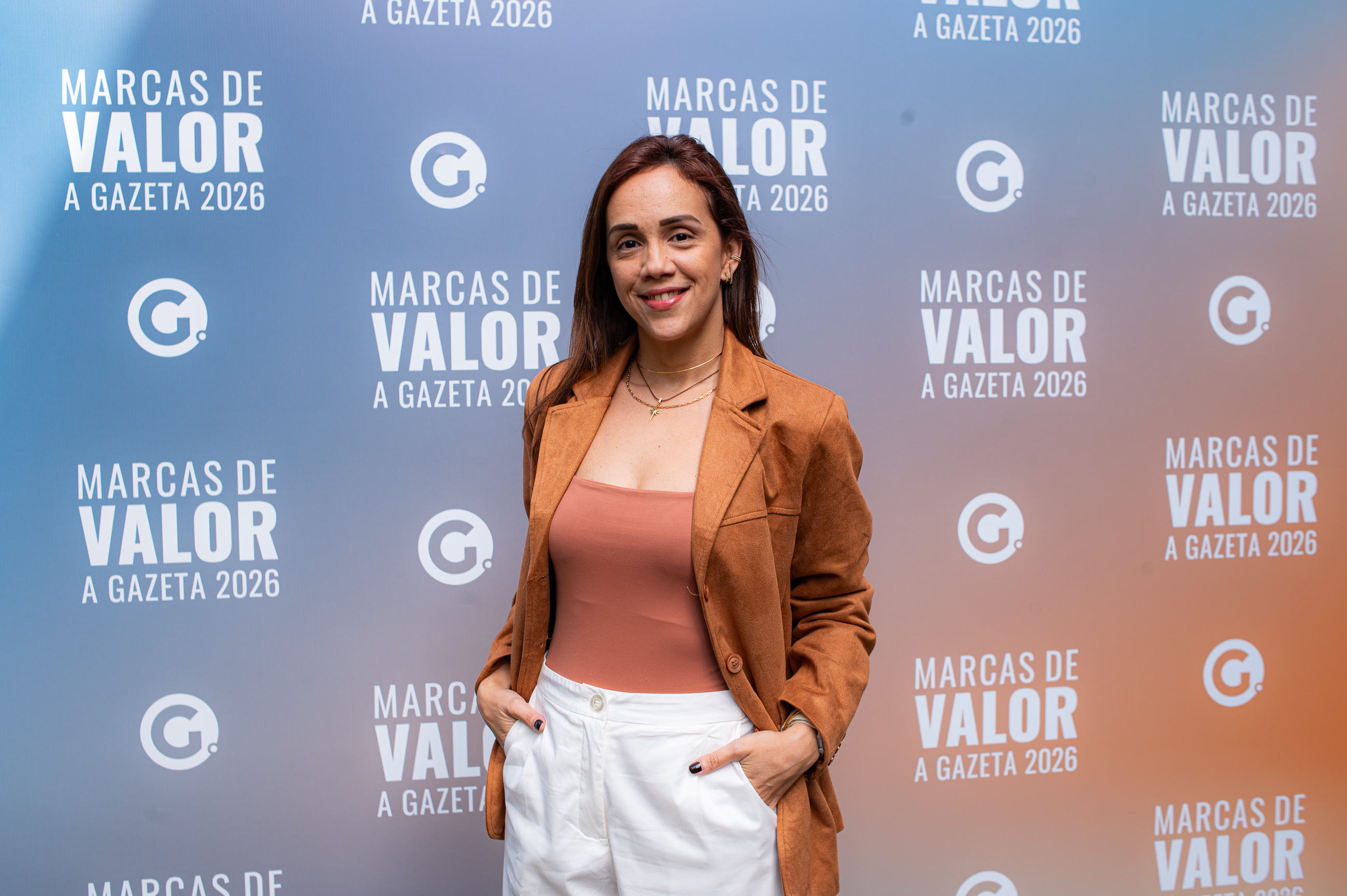 Larissa Guimarães, Mídia na Chuva