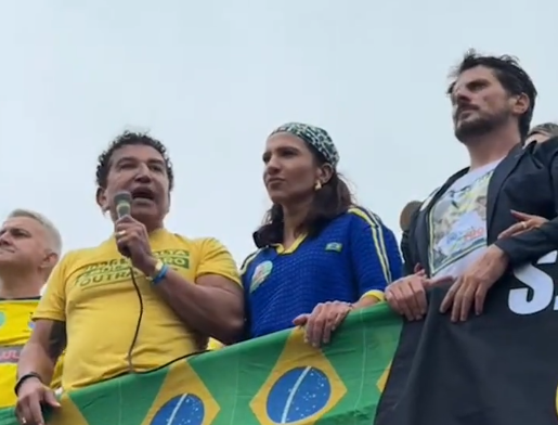 Magno e Do Val 4.png