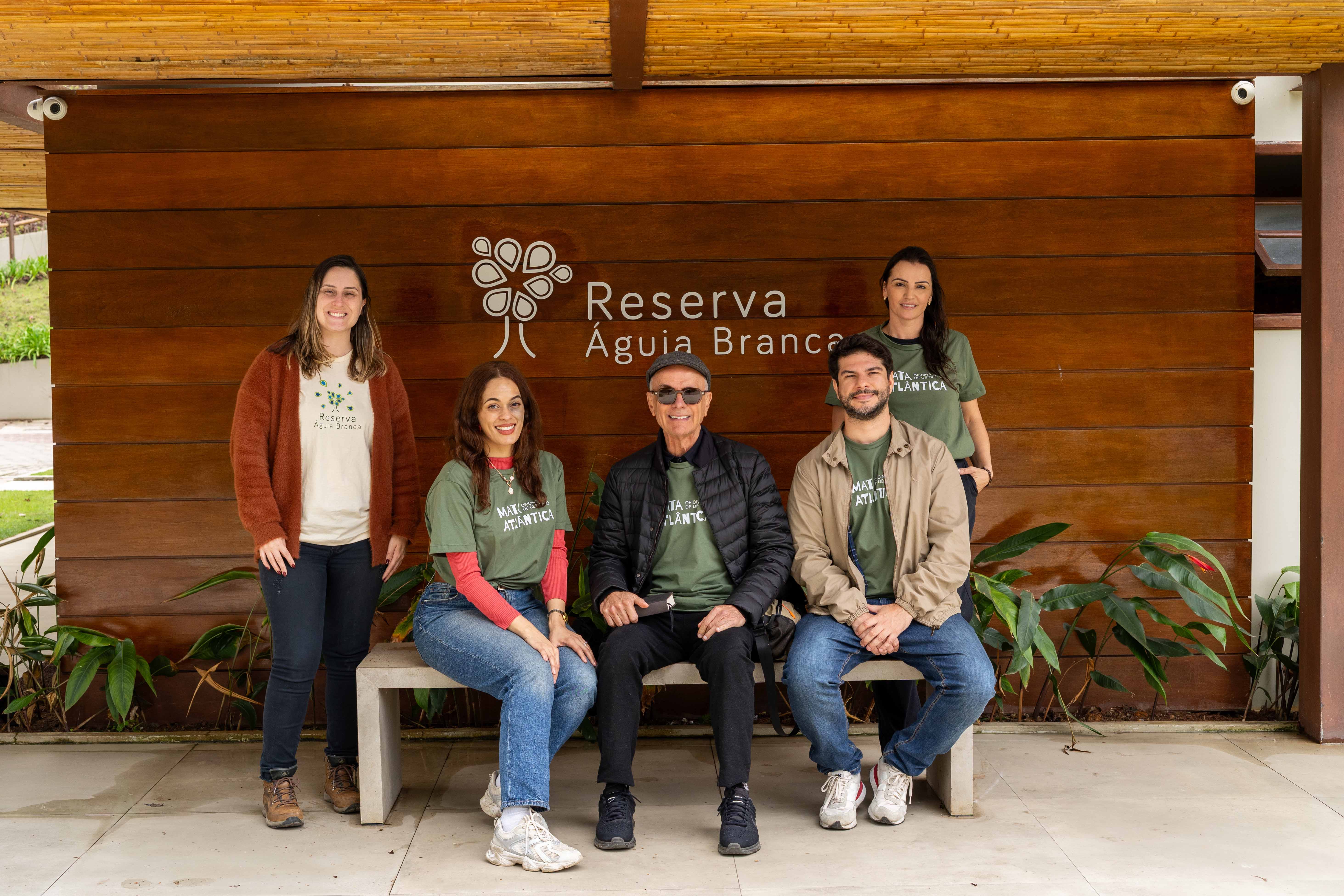 Ronaldo Barbosa e Andreia Falqueto, entre outros profissionais do projeto.