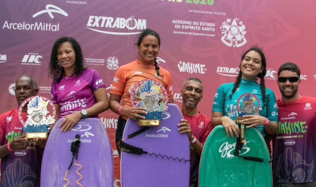 Renata Bazone vence o Wahine 2026