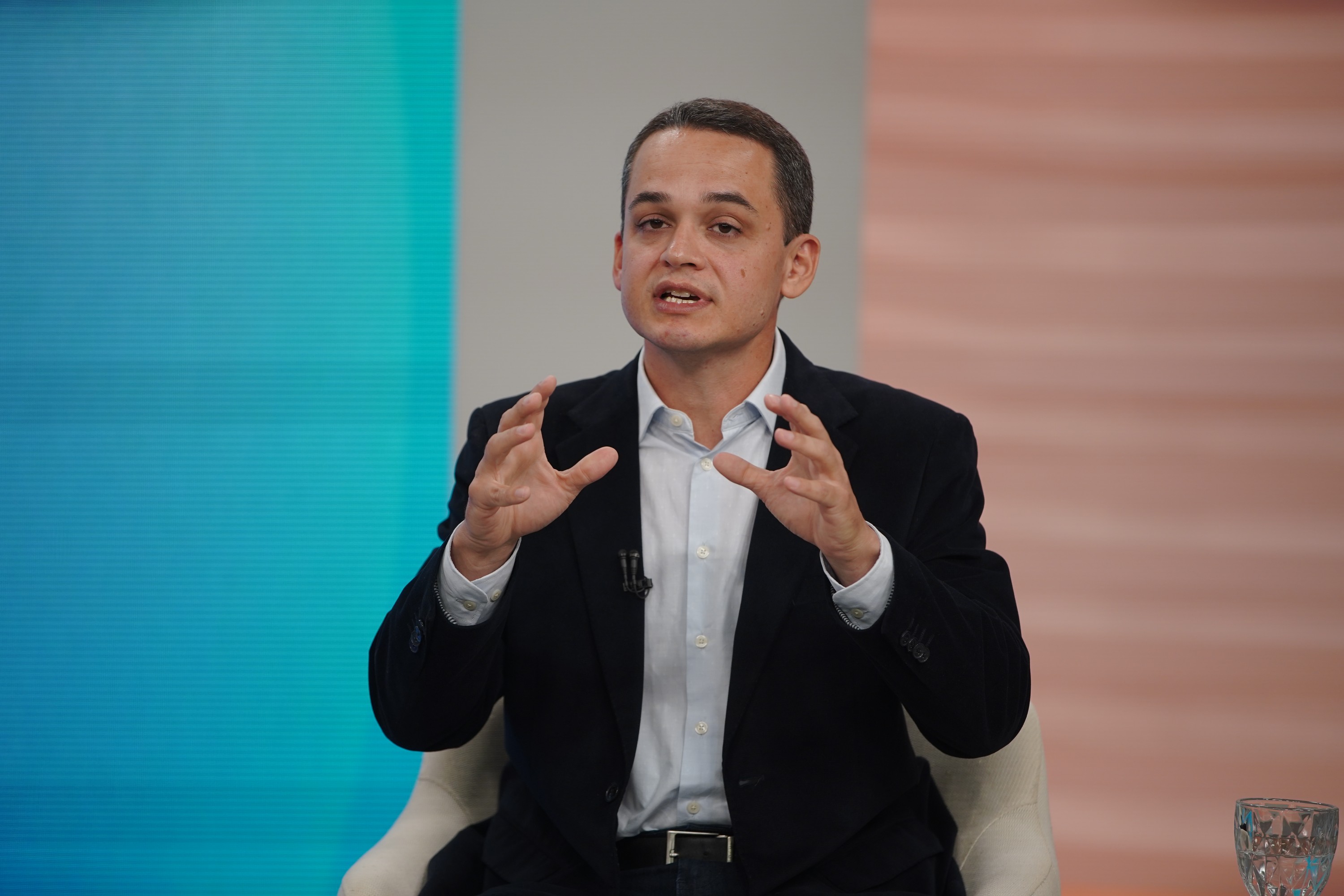 Lorenzo Pazolini, candidato a Governardor do ES, durante entrevista no Gazeta Meio Dia