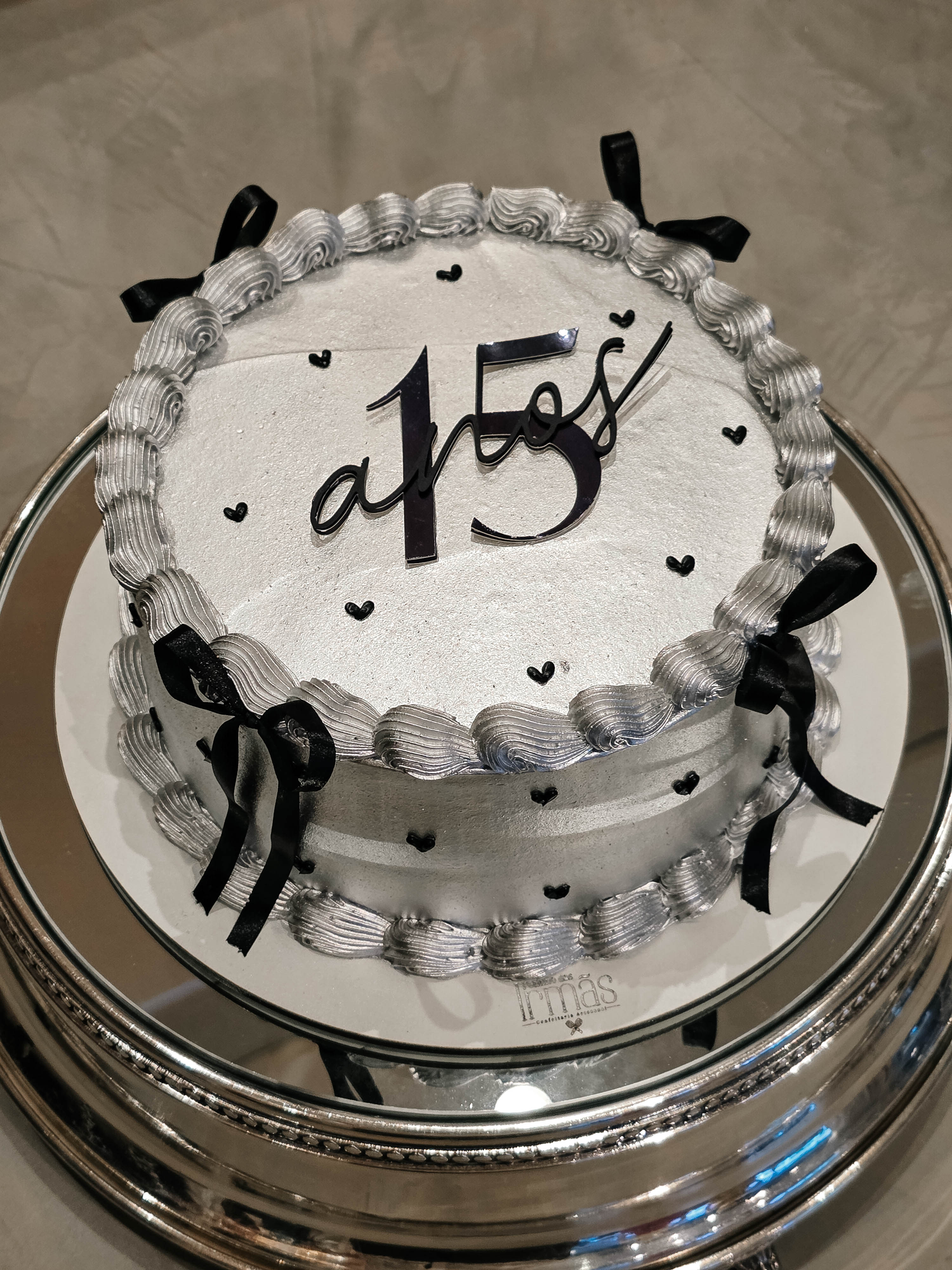 Bolo de aniversário de 15 anos da Duett