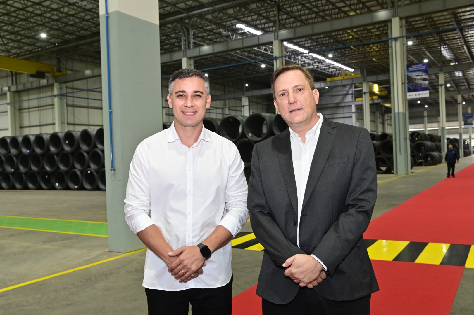 O prefeito da Serra Weverson Meireles e Mauricio Suarez