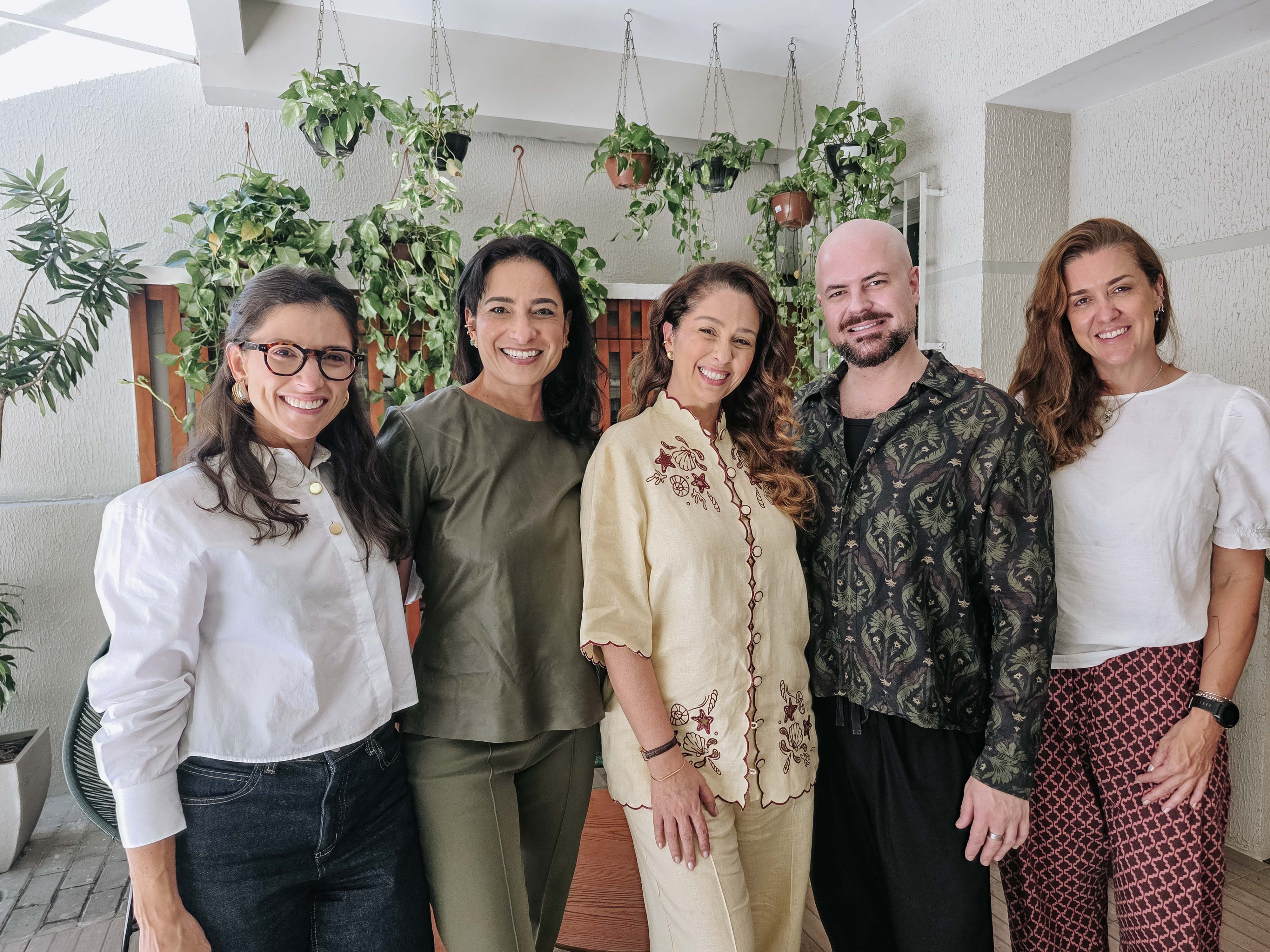 Juliana Barreto, Samia Sassine, Marianne Assbu, Dudu Altoé e Renata Consuelo