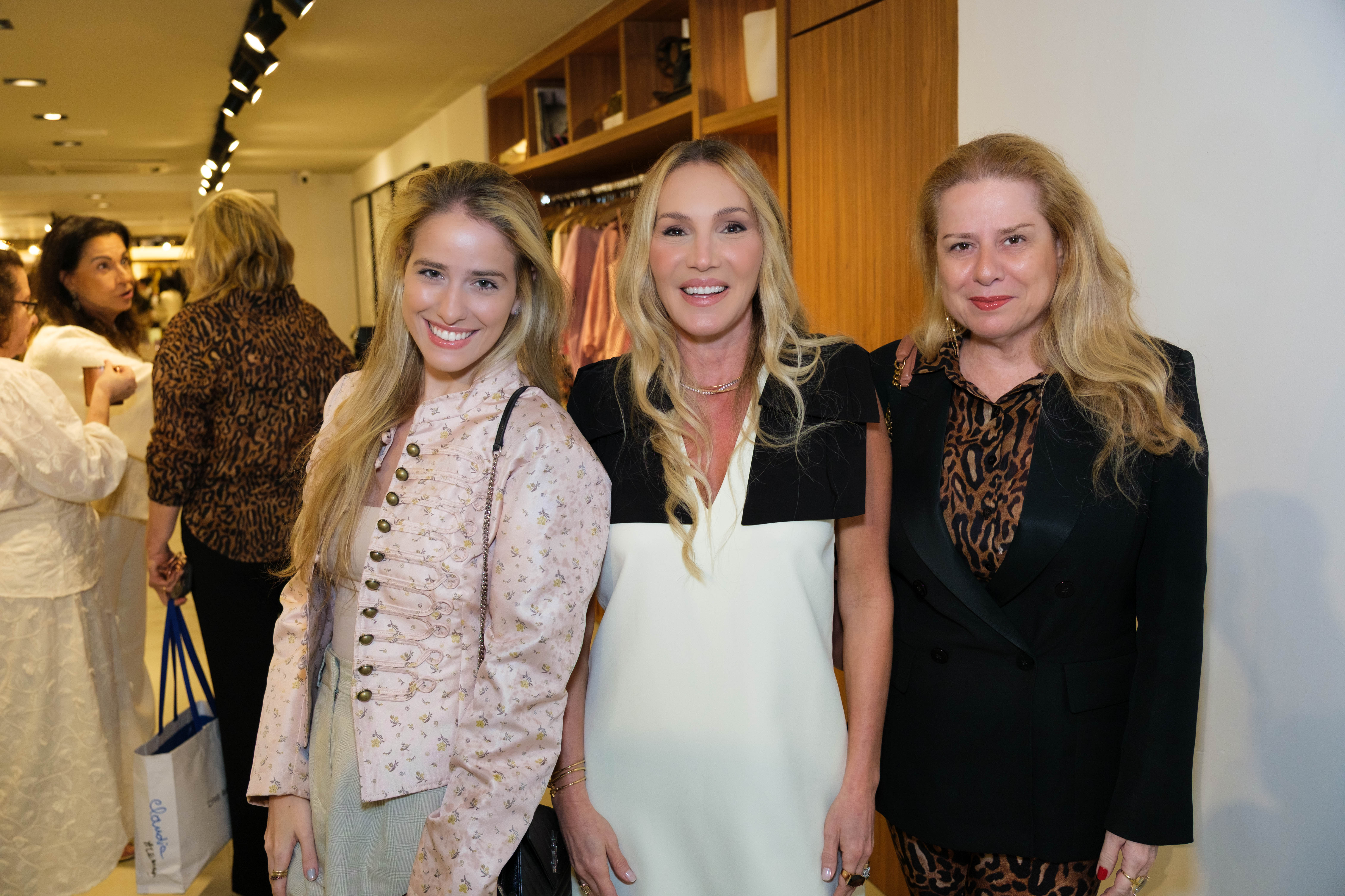 Manu Arantes, Fernanda Caliari e Sandra Fonseca
