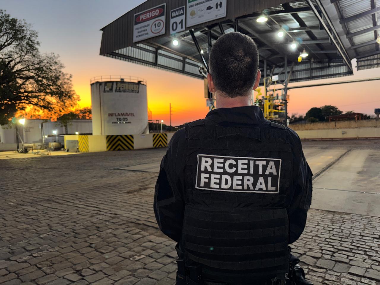 Receita Federal realiza nesta quinta (24) Operação Crédito Oculto em Vila Velha, com mandado de busca e apreensão em distribuidora de combustível