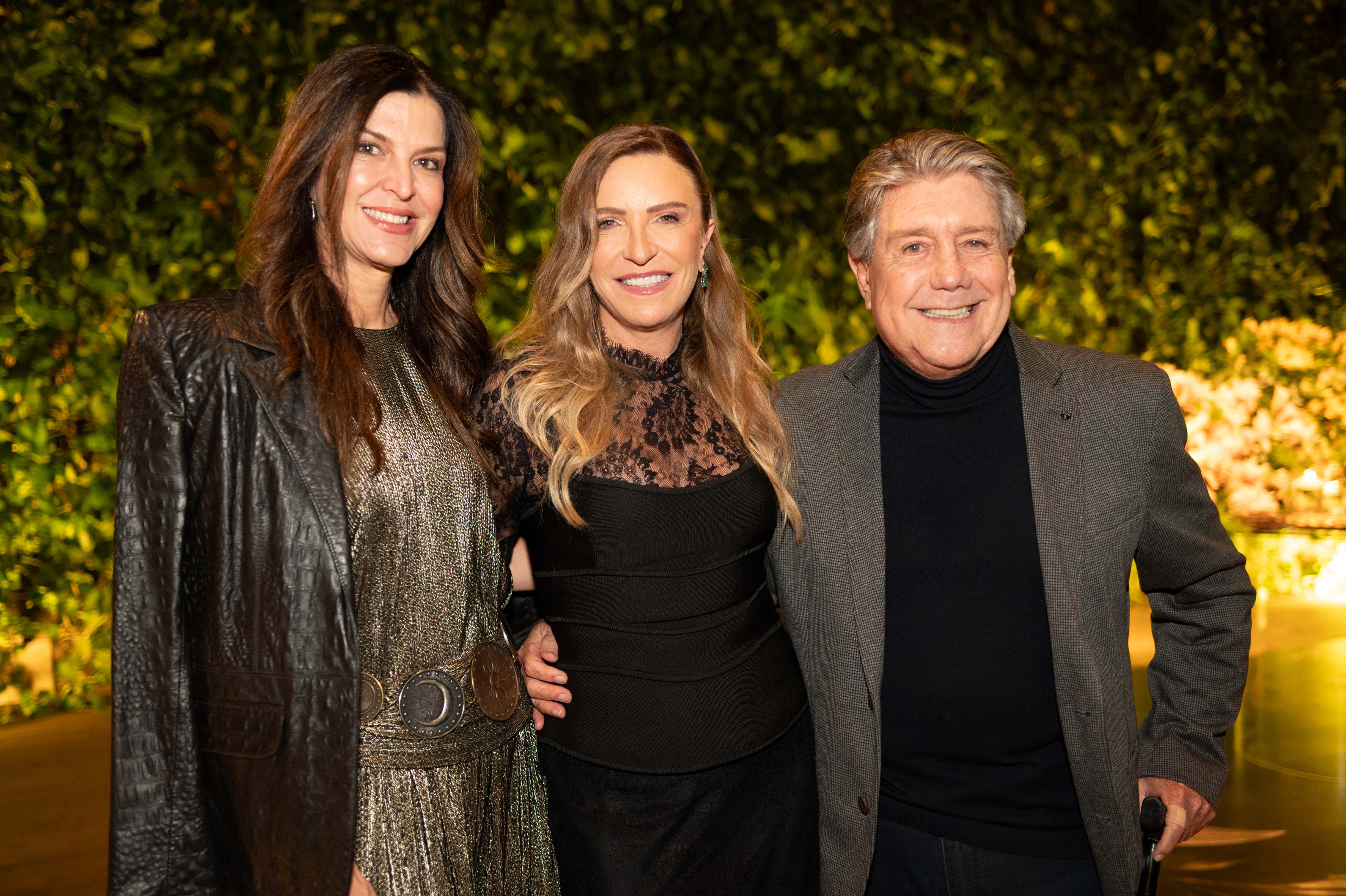 Renata Cola e João Carlos Siqueira e aniversariante Patricia Tristão