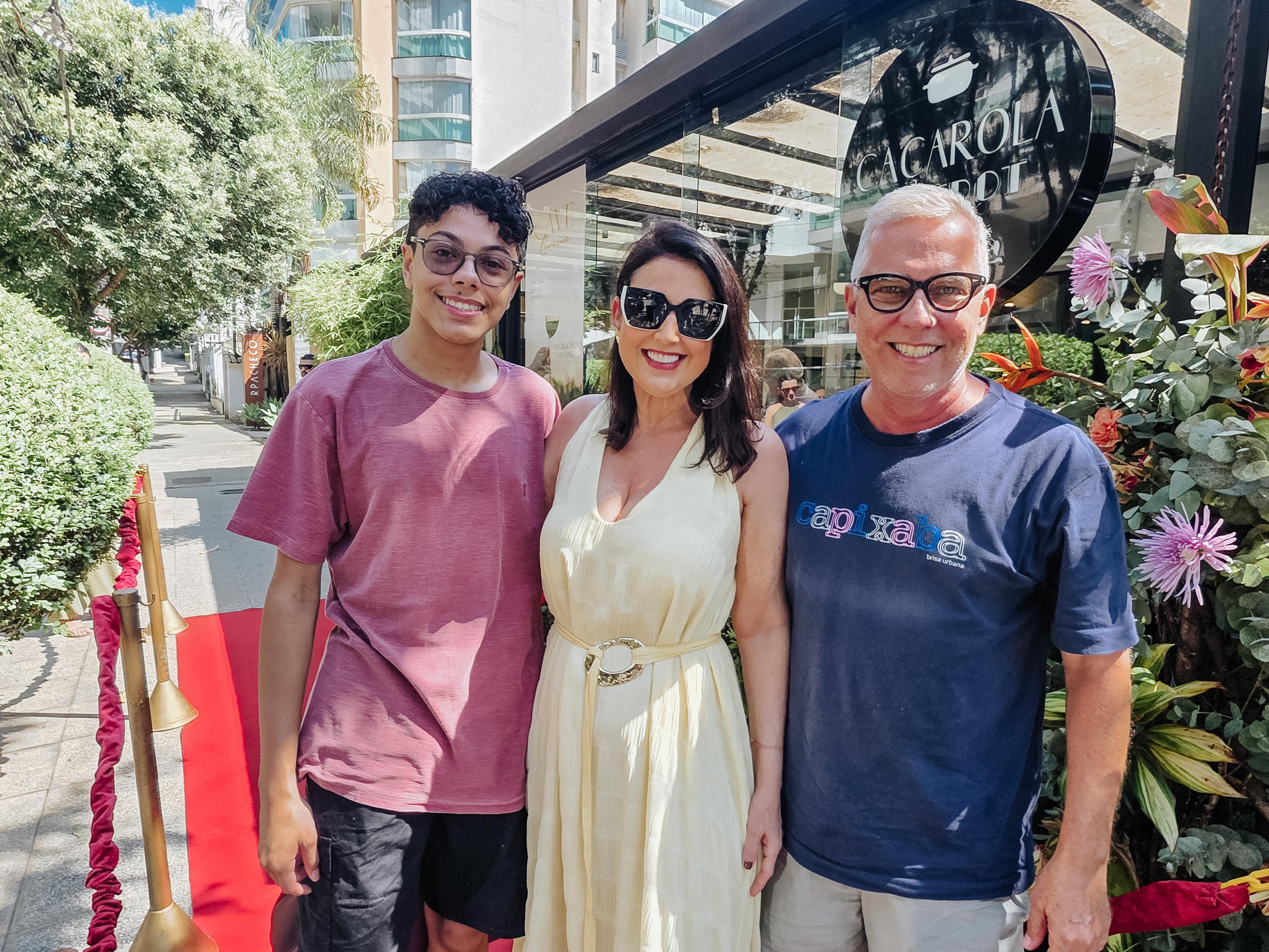 Ricardo Hees, Renata Rasseli e André Hees