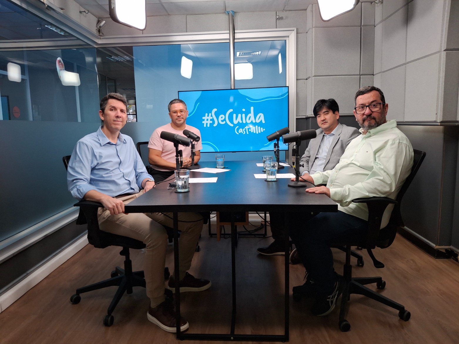 O Se Cuida Cast recebeu médicos da Rede Meridional para falar sobre a importância do diagnóstico precoce do câncer de mama.