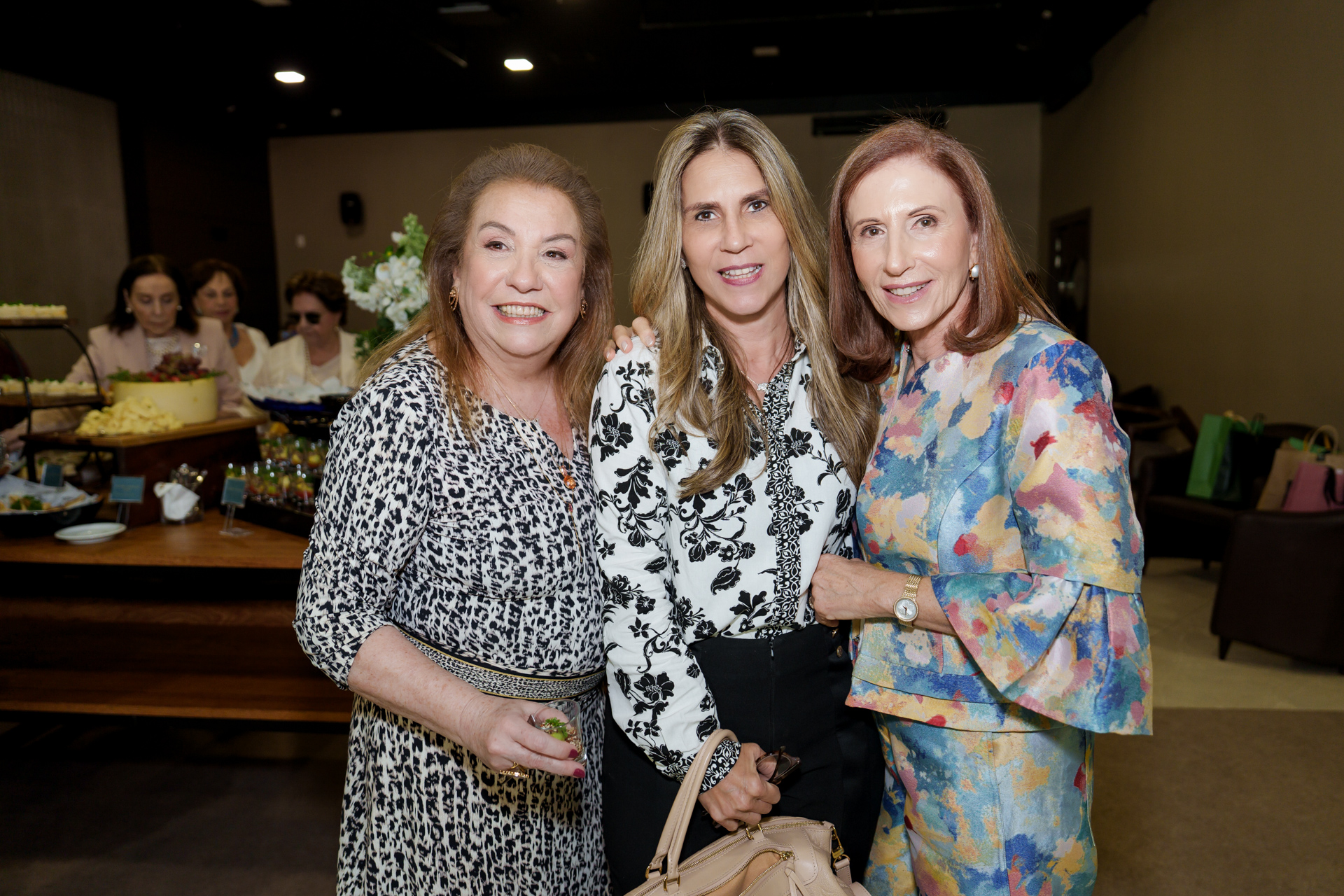 Yedda Tavares, Leila Paixão e Mary Helal