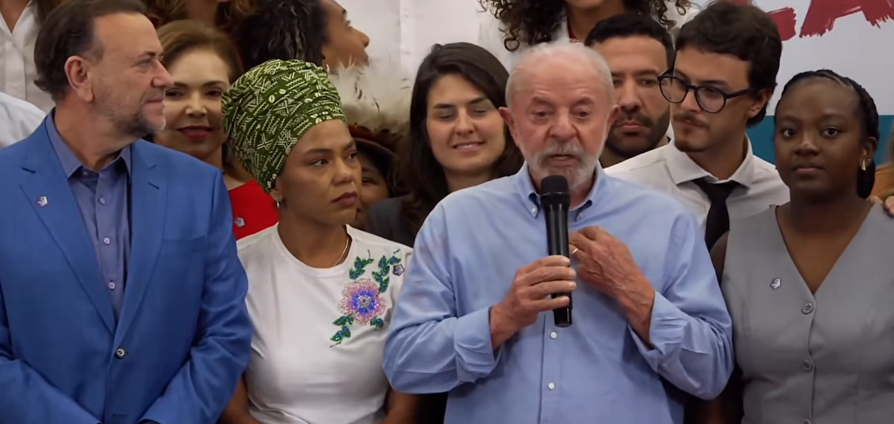 Lula reúne parlamentares eleitos e lideranças para debater ações para o segundo turno das Eleições 2026