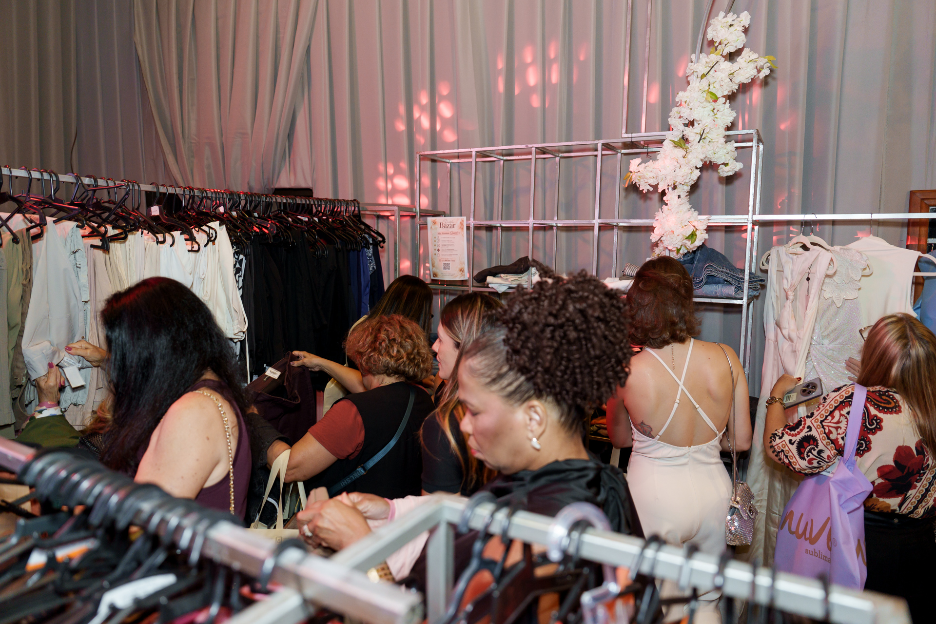 Desfile Bazar em prol do Asilo dos Idosos