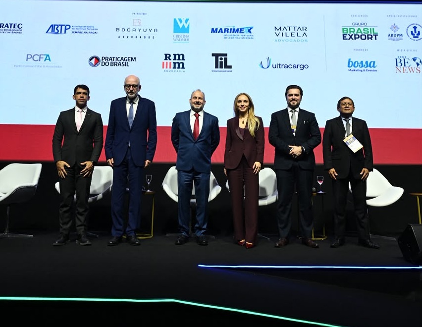 Em Brasília, durante o Brasil Export - Fórum Nacional de Infraestrutura de Transportes, Energia e Mineração: