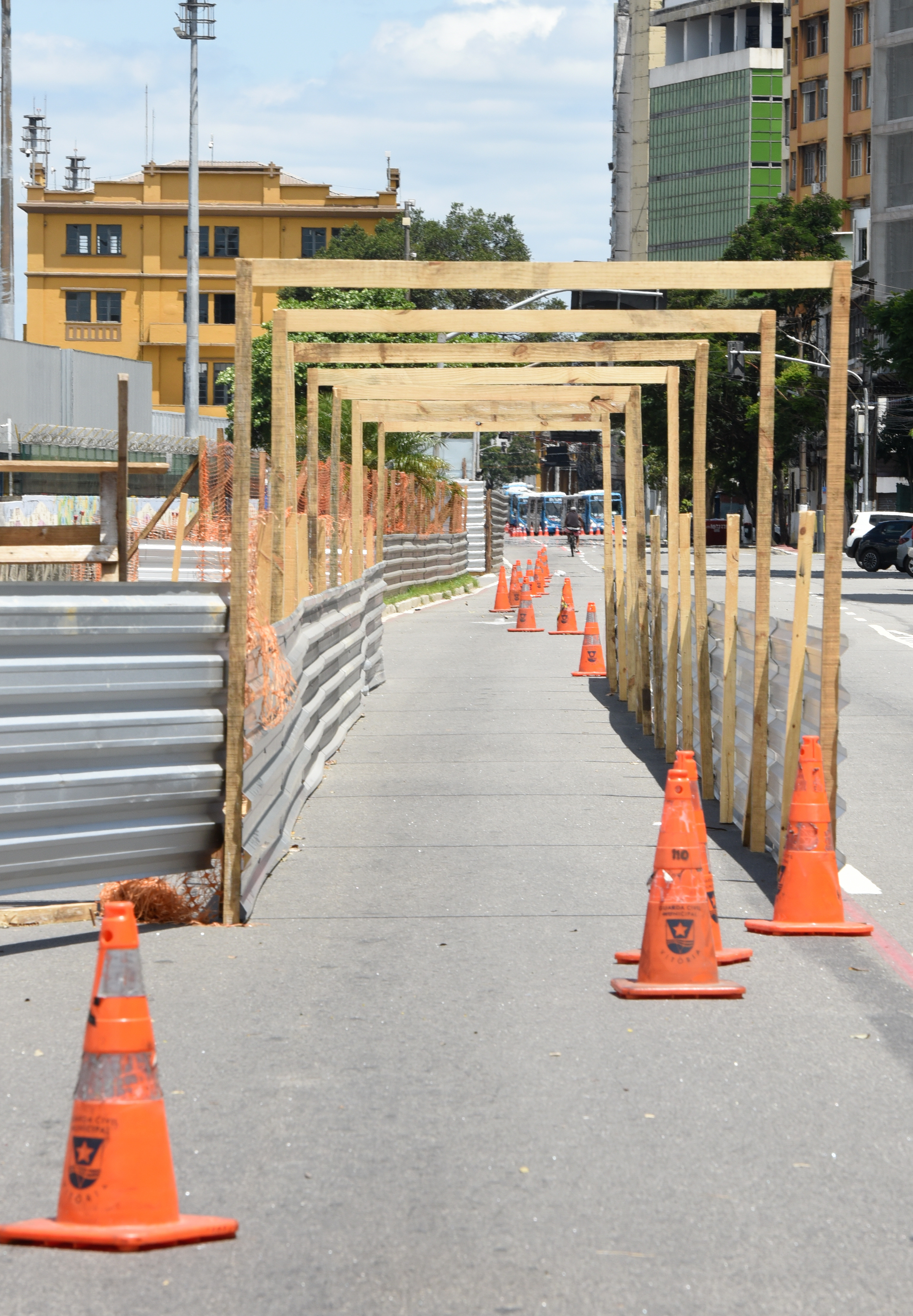 Faixa interdida na Avenida Beira Mar