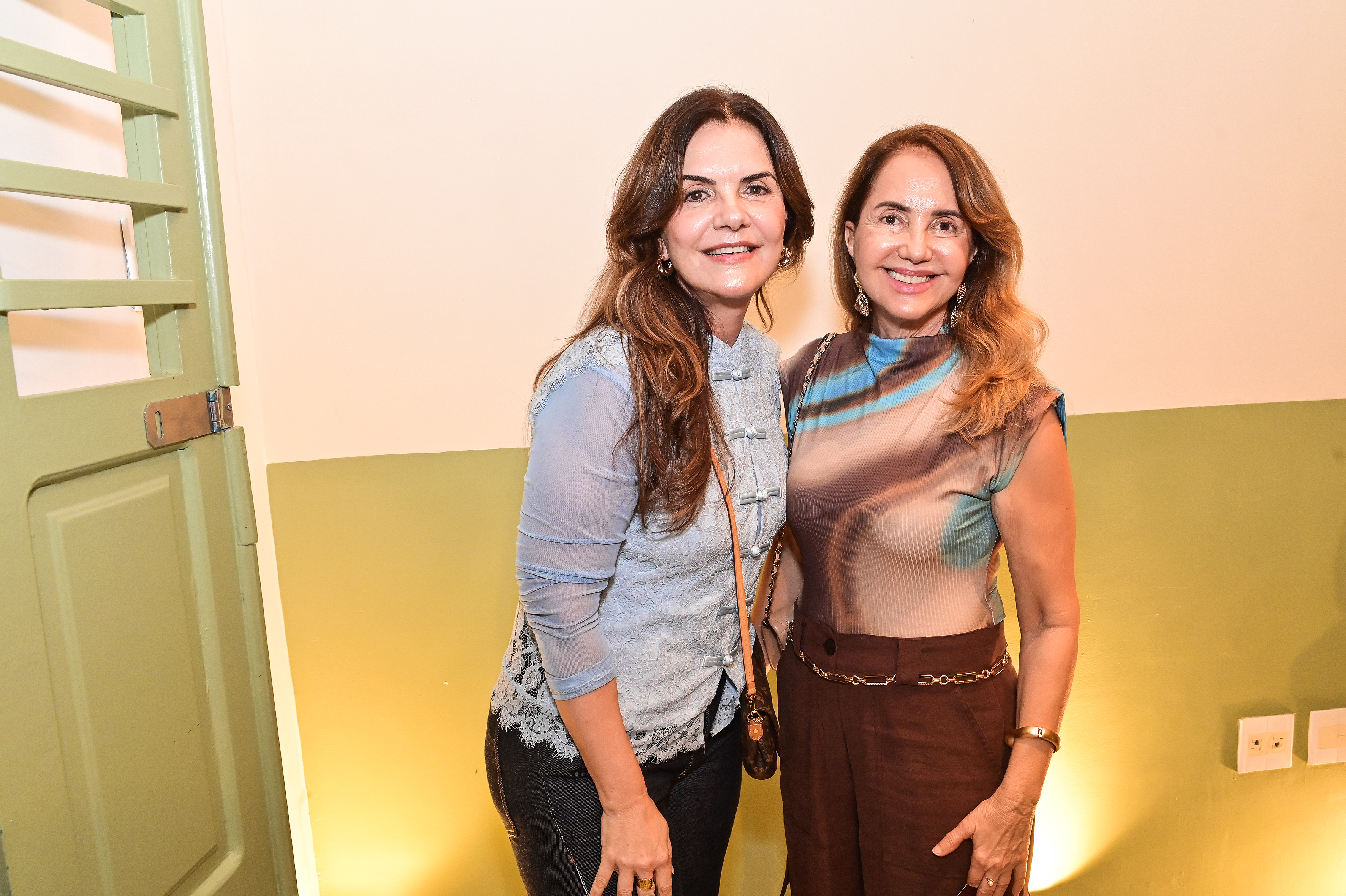 Marlucia Almeida&nbsp; e Cristina Costa