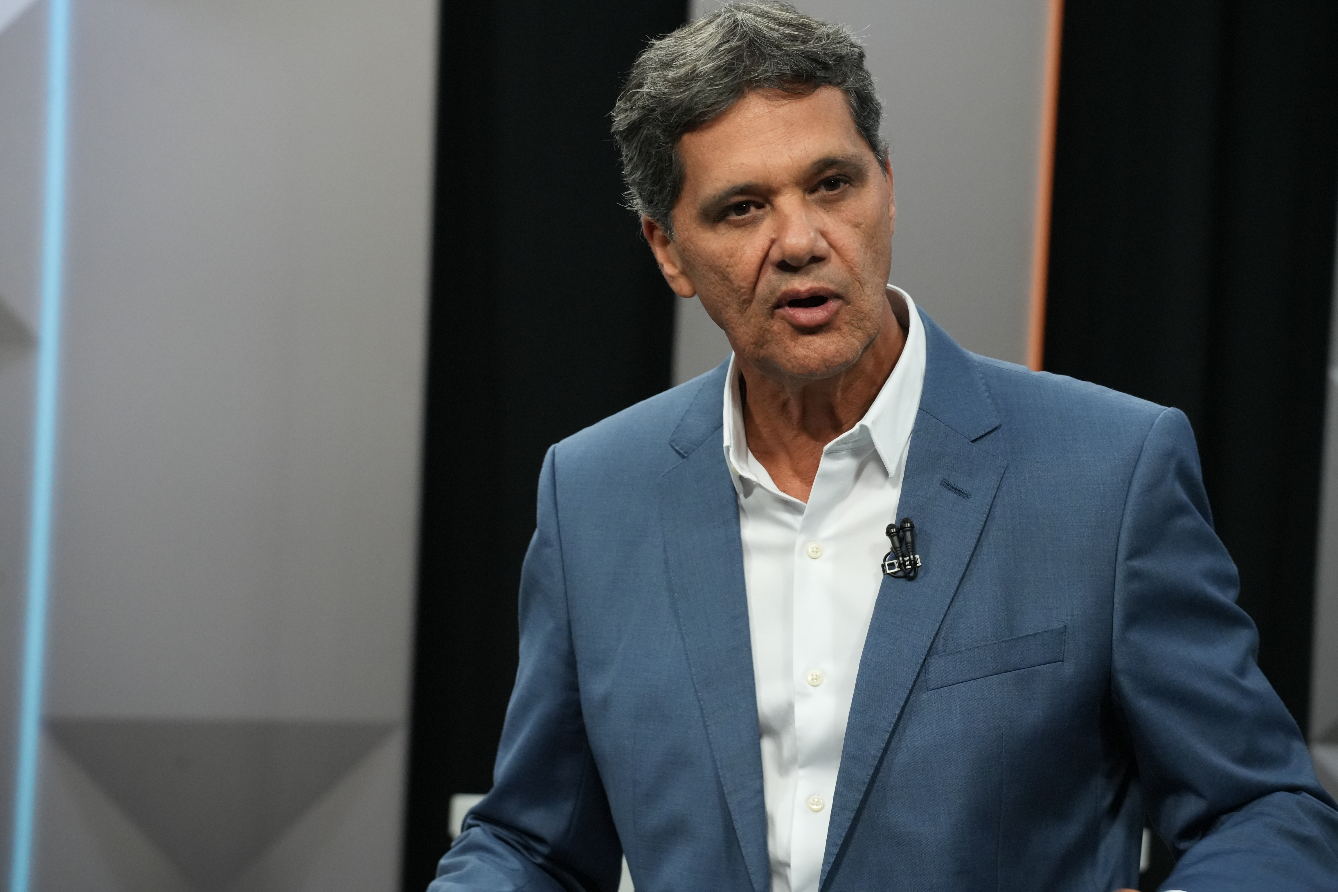 Ricardo Ferraço durante o debate da TV Gazeta