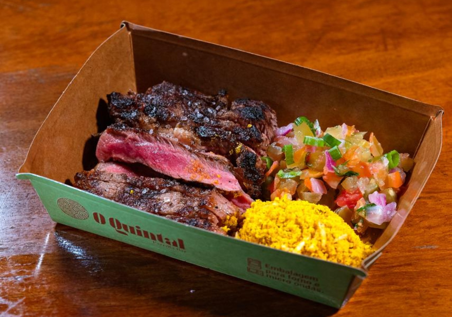 Ancho na brasa com farofa e vinagrete do O Quintal Parrilla para o Fest Gastronomia 2026