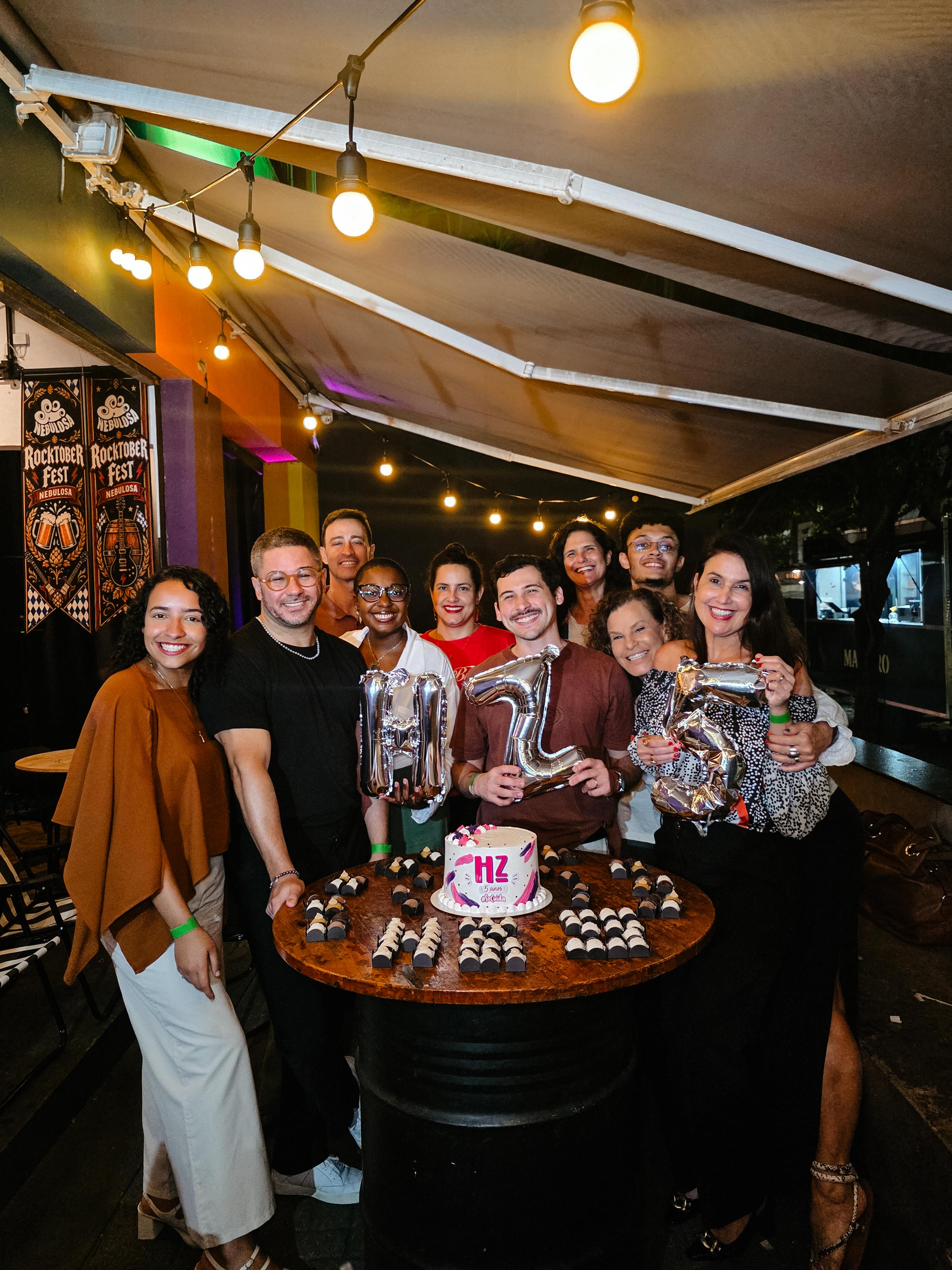 Ana Clara Teixeira, Guilherme Silva, Gabriel Moura, Aline Almeida, Evelize Calmon, Felipe Khoury, Lethicia Ribeiro, Felipe Oliveira, Mônica Zorzanelli e Renata Rasseli