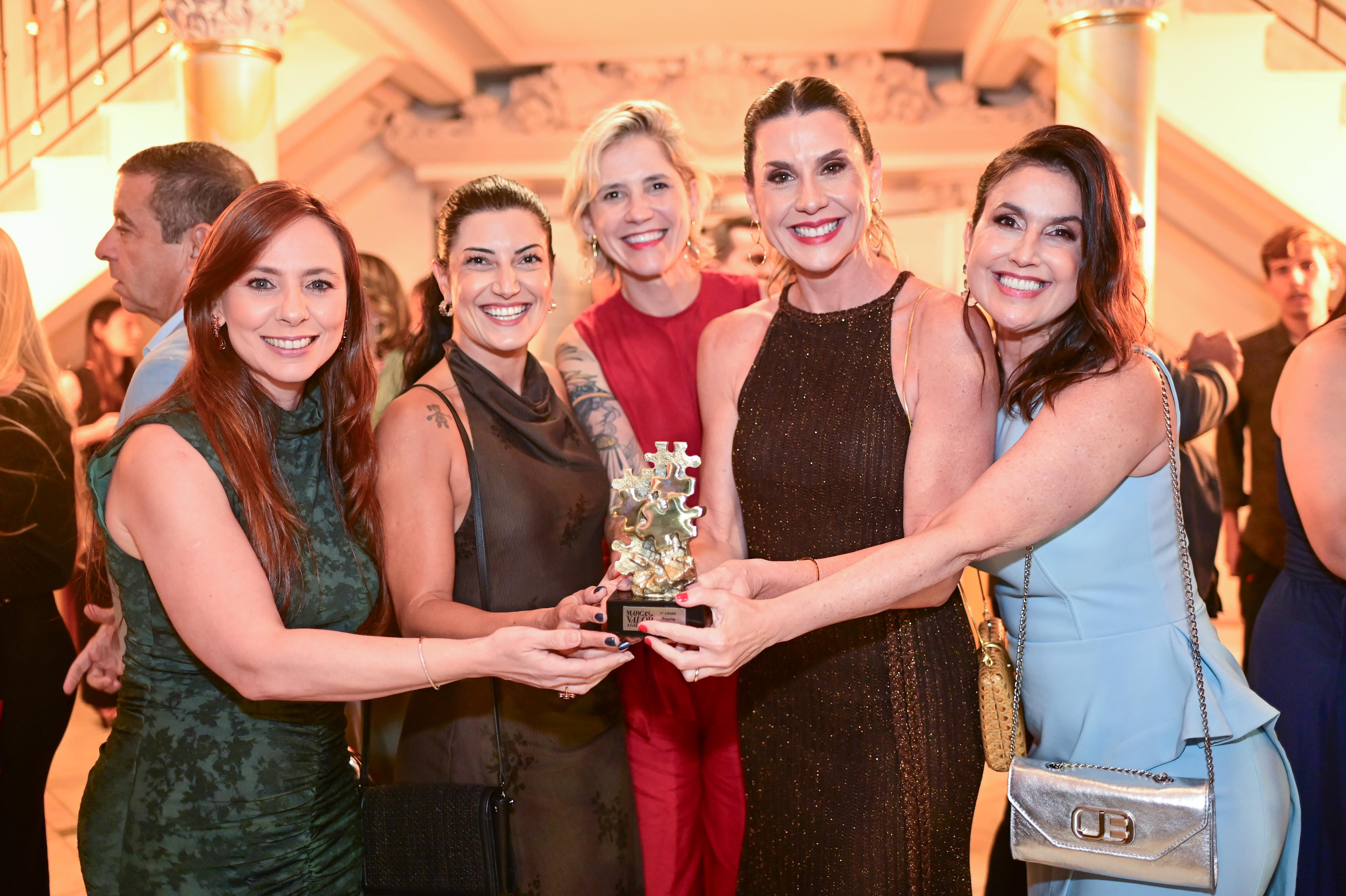 Deisy Nespoli, Raquel Nunes, Jeane Ruchdeschel, Leticia Dalvi e Renata Rasseli (Shopping Vitória)