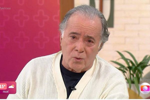 Tony Ramos se emociona no Mais Você