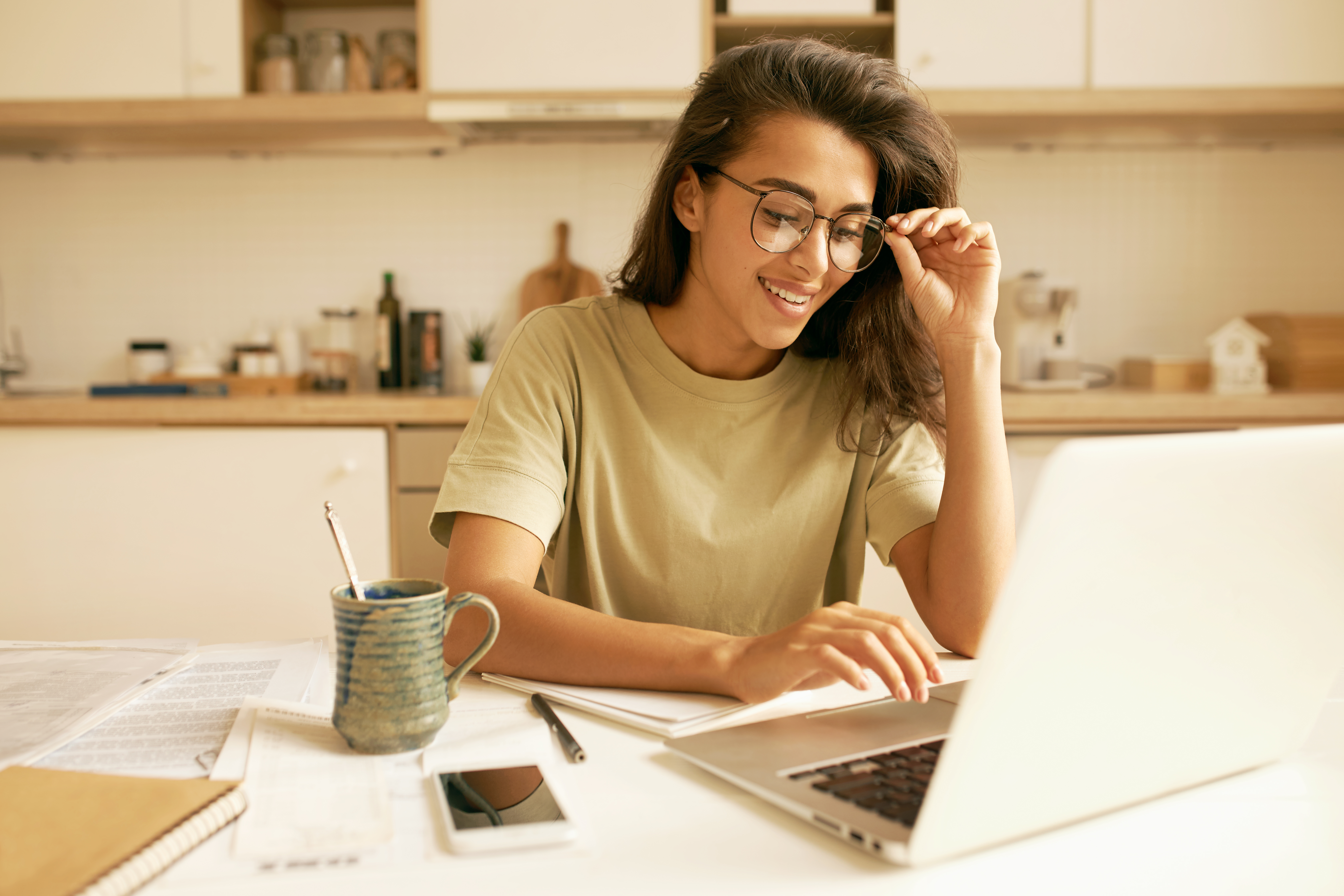 Amazon Brasil abre inscrições para 2ª turma do Programa de Trainee em Operações com salário de R$ 13.900 2 Oportunidade para fazer curso de qualificação sem sair de casa