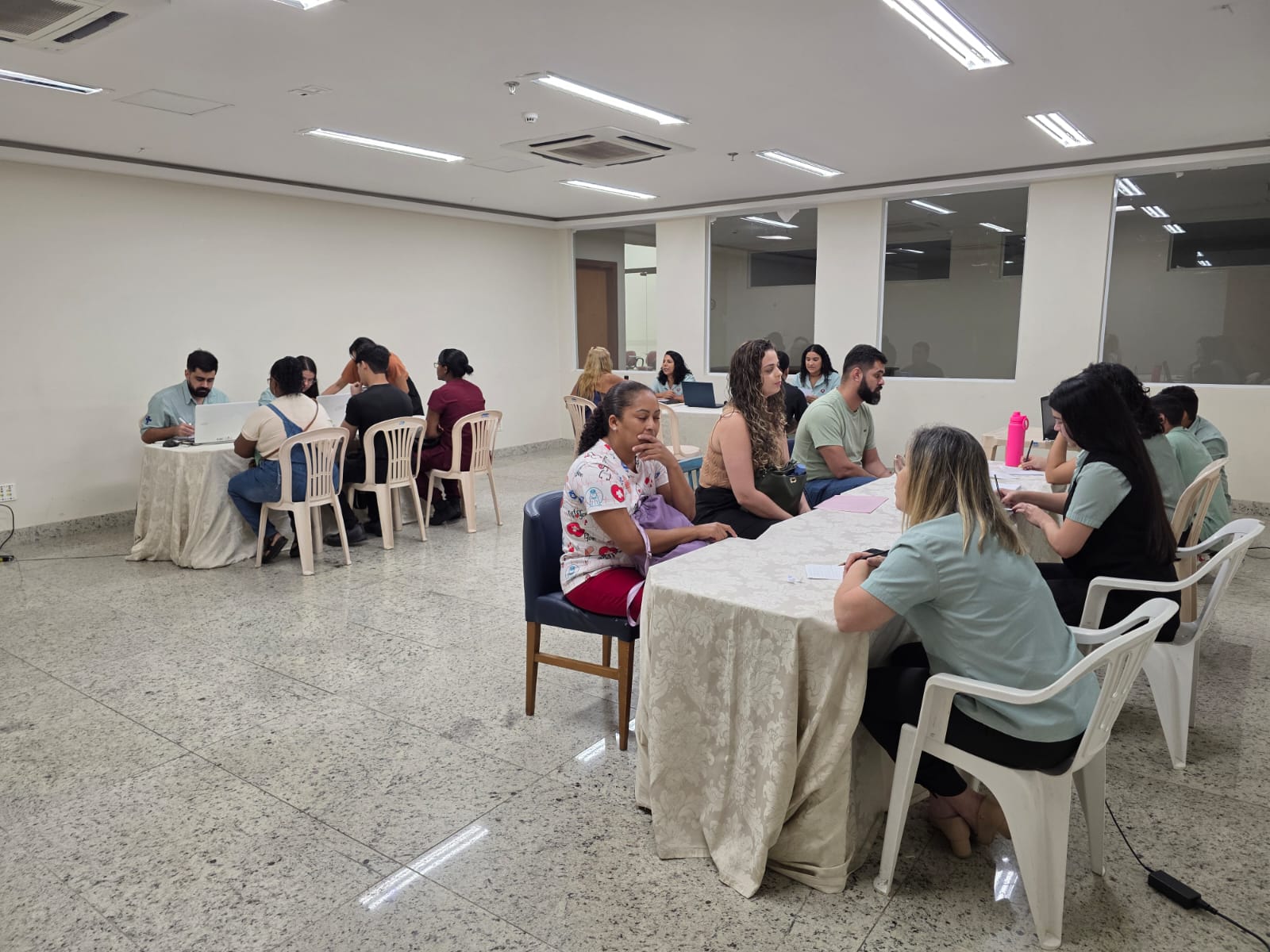 Candidatos podem fazer o cadastro no Sine de Vitória Candidatos podem fazer o cadastro no Sine de Vitória