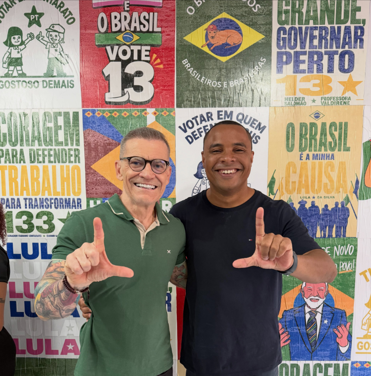 Fabiano Contarato (PT) com Jilberlandio Santana (PSB)