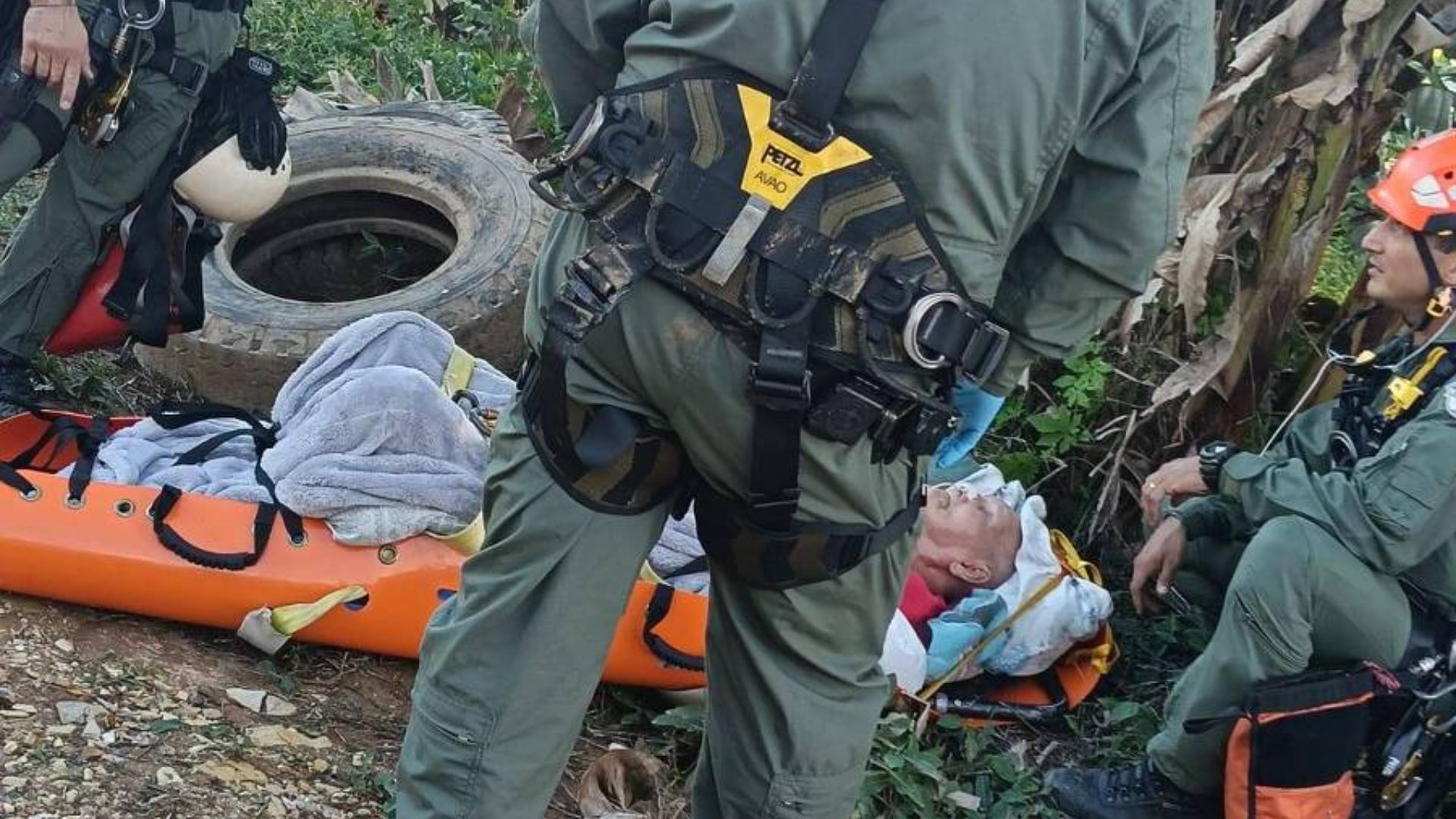 Políciais militares resgatam homem de 100 anos em Eldorado (SP)