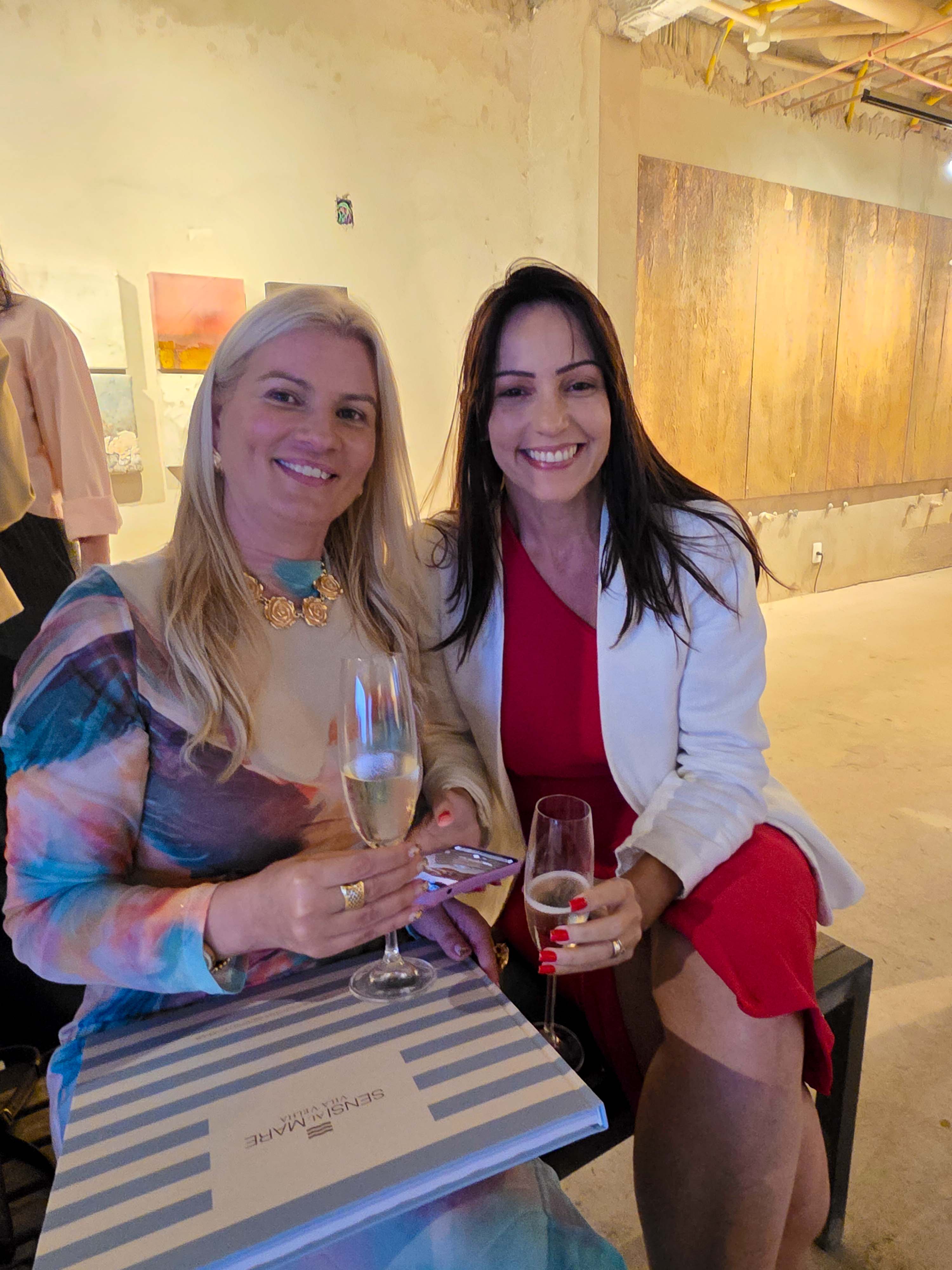 Ariane Cavaliere e Cida Melgaço
