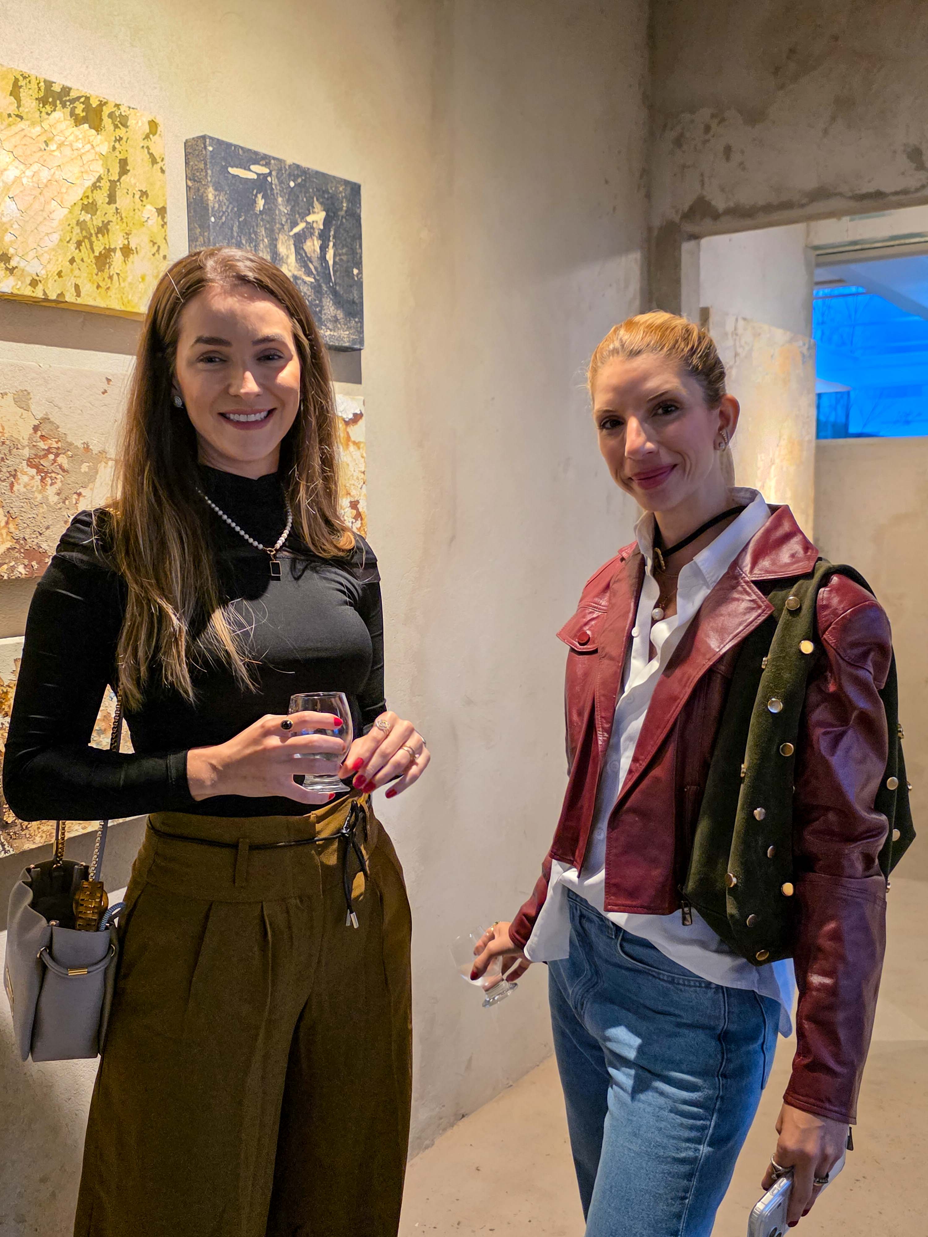 Thais Bresciane e Sarah Esteves