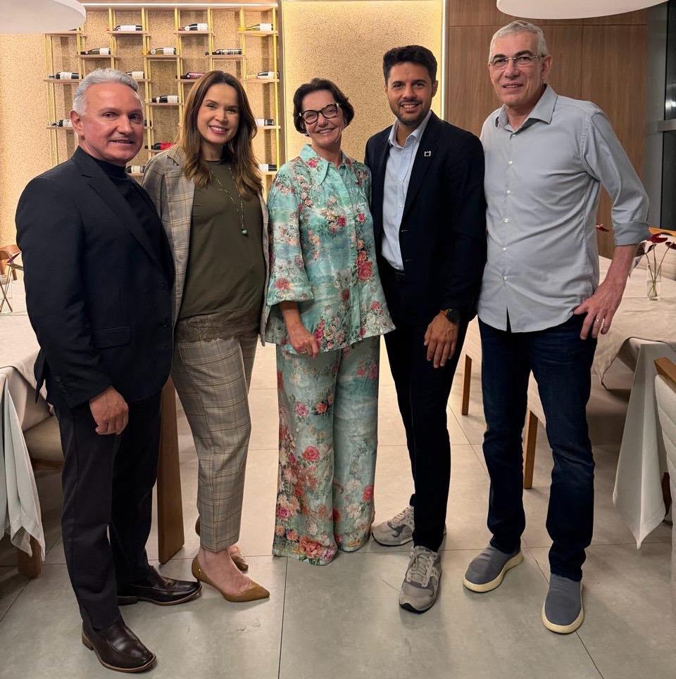 Marcelo Pimentel, Francielly Ramos, Eulália Chieppe, Carlos Reynolds e Décio Chieppe