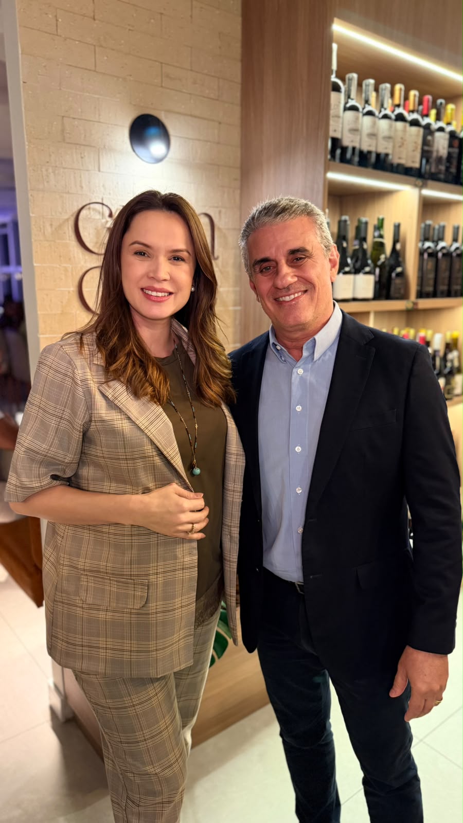 Francielly Ramos e Azet Cade Gerde