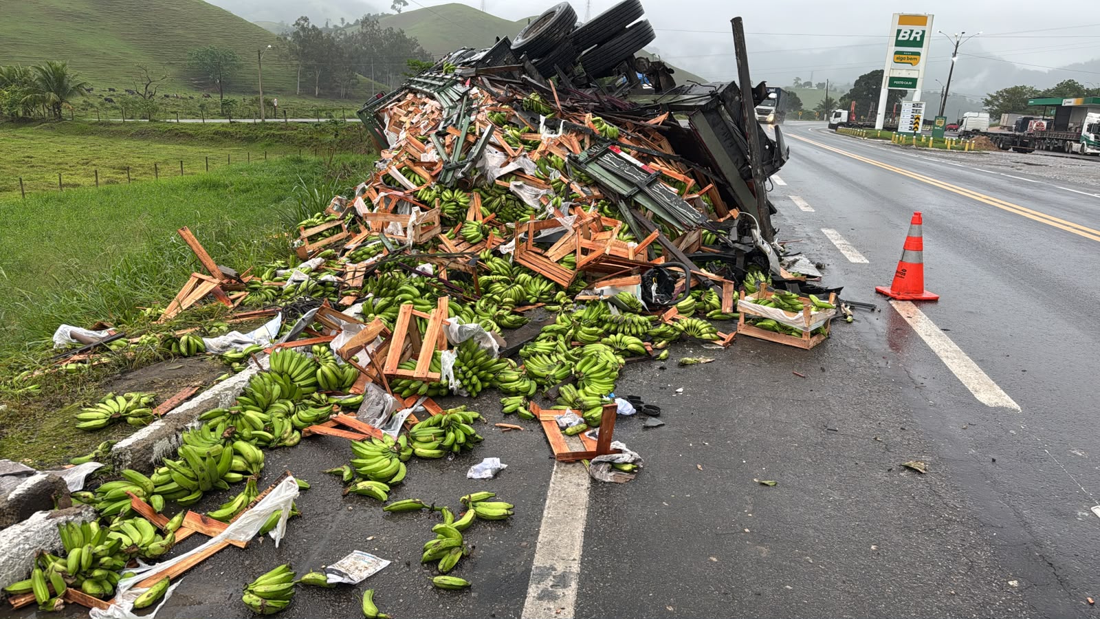 Acidente na BR 101 em Mimoso do Sul