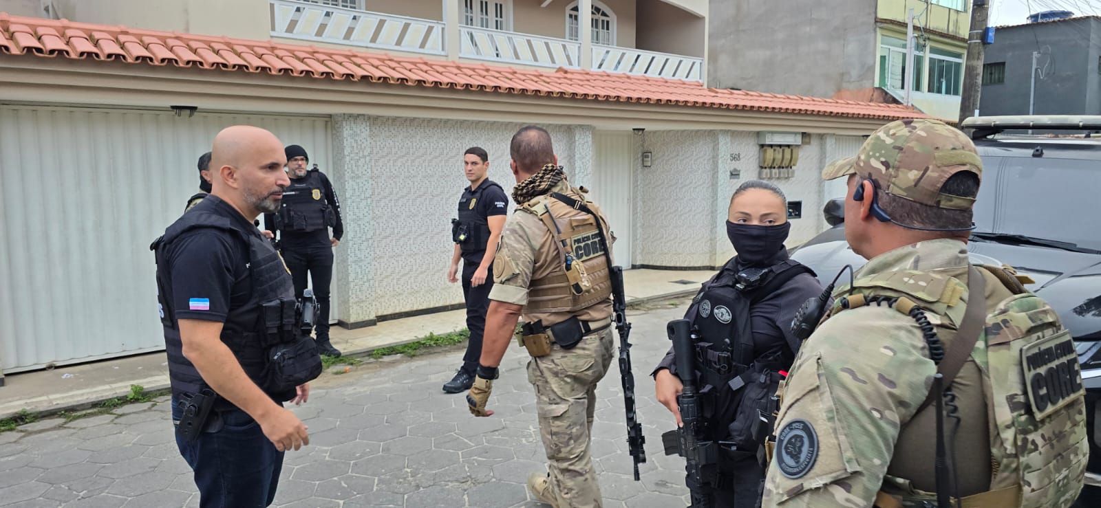 Polícia faz operação contra tráfico e crimes violentos no Sul do ES