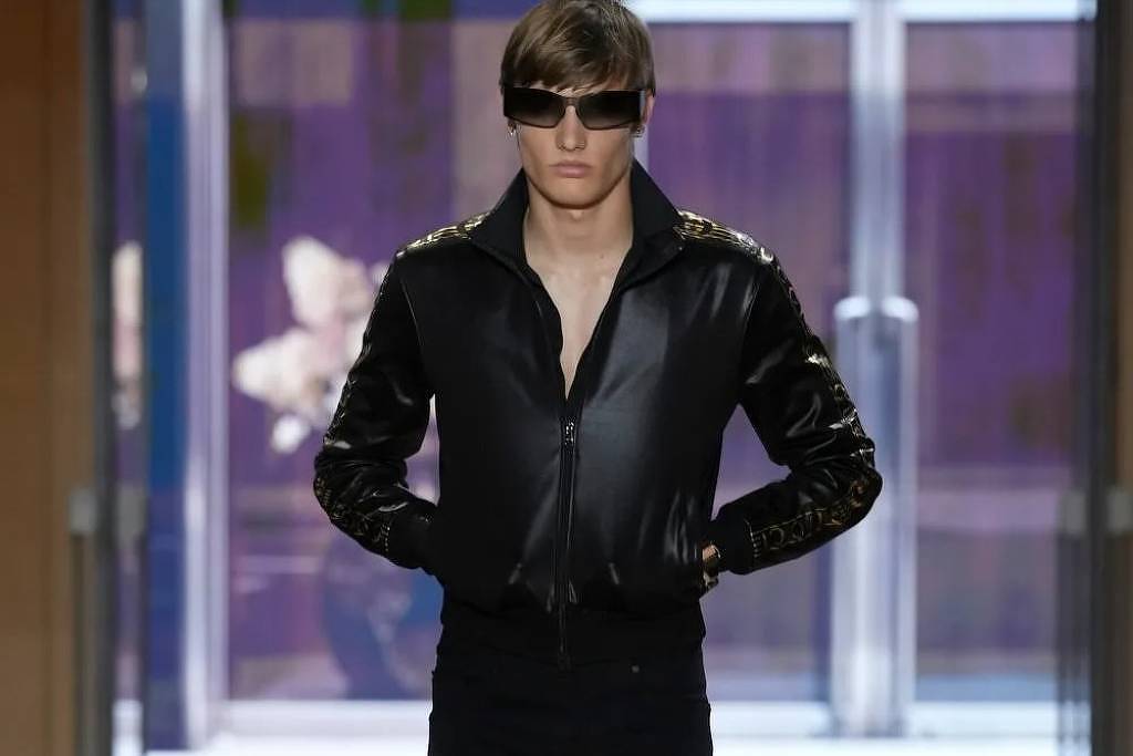 João Hilbert, filho de Rodrigo Hilbert e Fernanda Lima, desfila na Semana de Moda de Milão