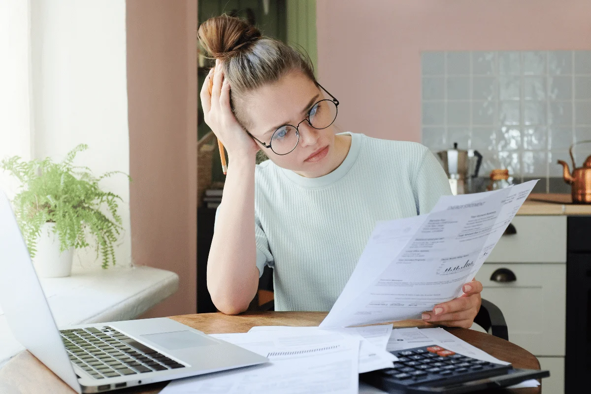 A pressão por bons resultados pode tornar a preparação para o Enem mais desgastante (Imagem: Damir Khabirov | Shutterstock)