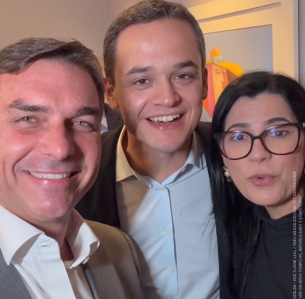 Flávio Bolsonaro, Lorenzo Pazolini e Eliane Leal