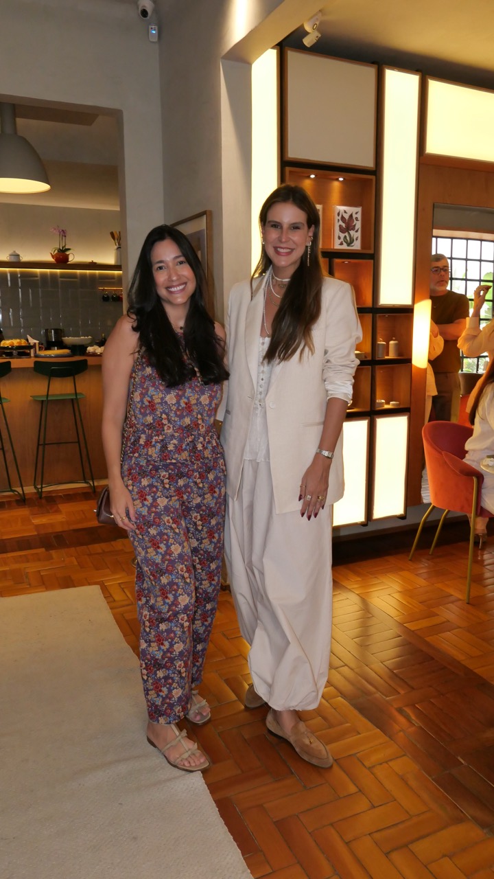 Thais Gama, Ciccy Halpern