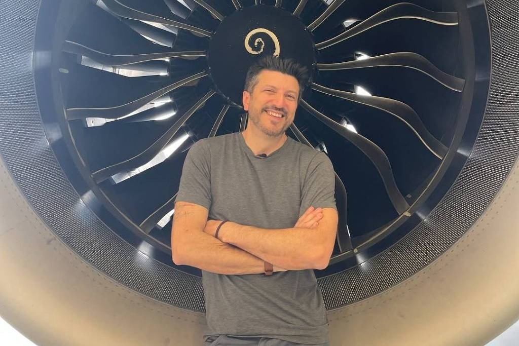 O piloto, mecânico e influenciador Lito Souza, que morreu aos 59 anos