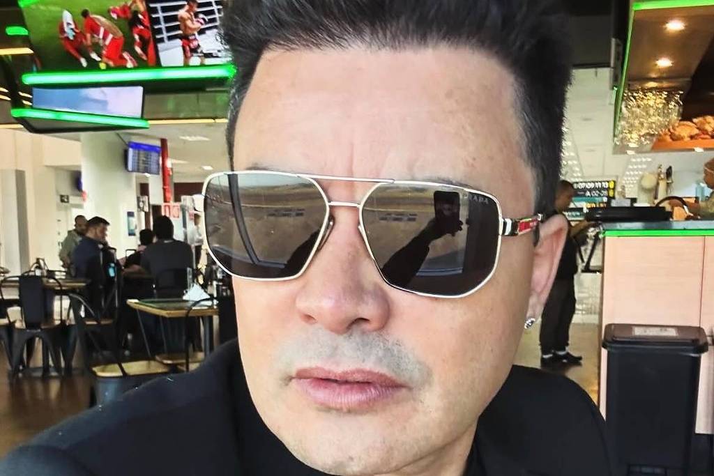 O cantor Renner compartilha nova fase profissional