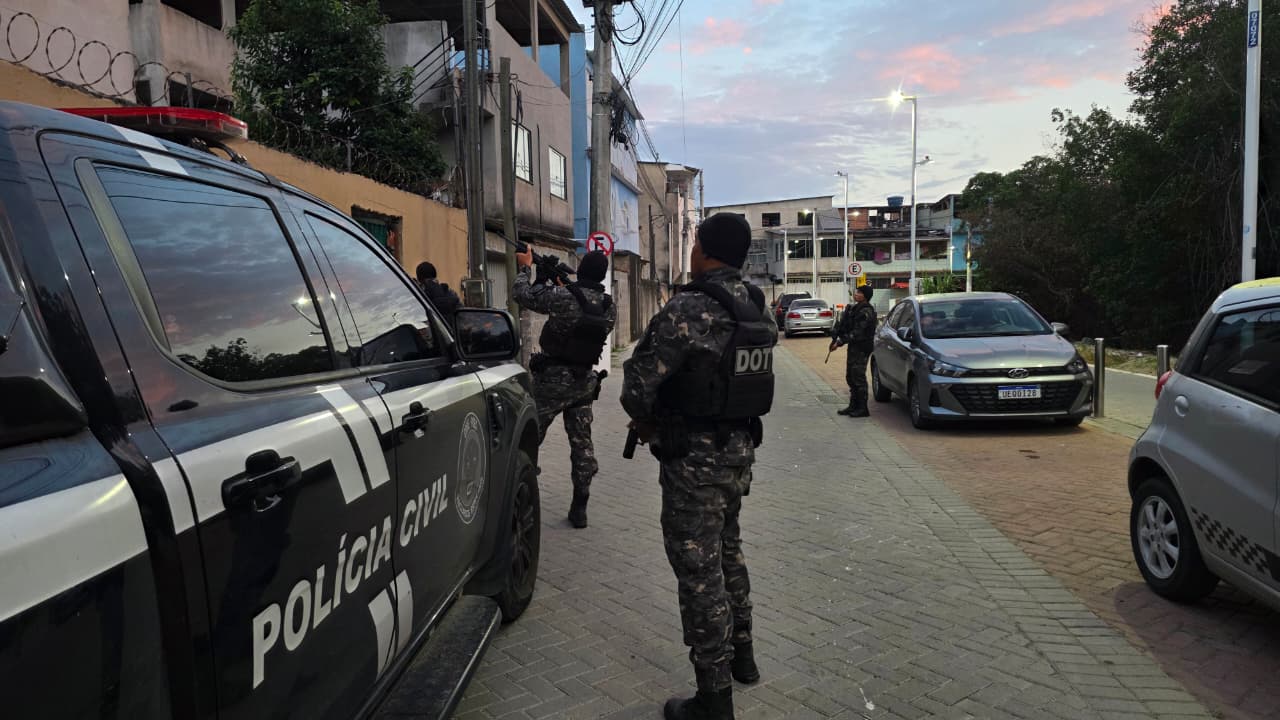Operação mira facção suspeita de articular ataques em Vitória
