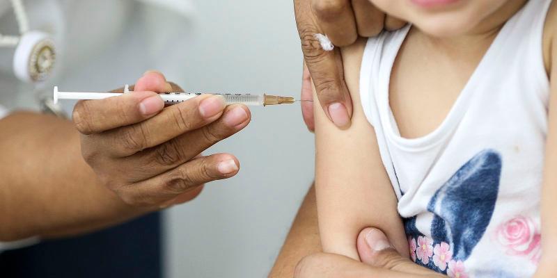 Vacinação meningite