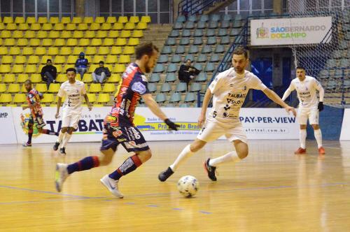Cascavel Futsal perde, termina em 5º e vai enfrentar Assoeva nas oitavas da Liga Nacional