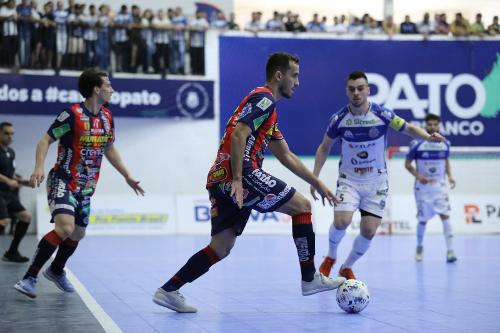 Cascavel Futsal e Pato Futsal ficaram no empate no primeiro jogo das quartas