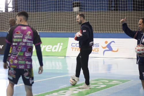 Cassiano Klein concorre ao prêmio de melhor técnico da Liga