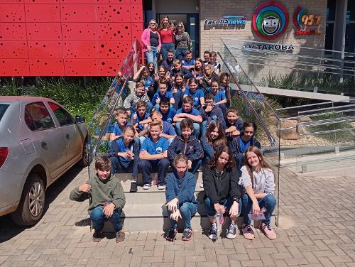 Os alunos de Marechal Cândido Rondon visitaram a estrutura da Tarobá