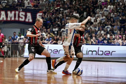 Pato x Campo Mourão – final do Paranaense